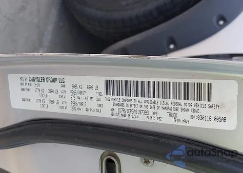 2010 Dodge Ram 1500 Slt/Sport/Trx z USA, uszkodzony, nr VIN 1D7RV1CP3AS197393